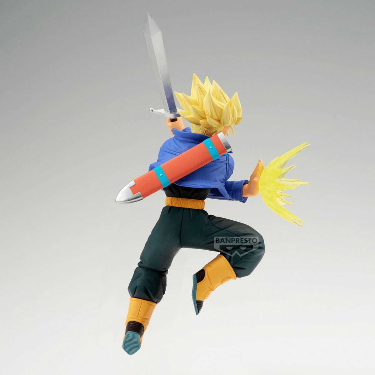 Bandai Hobby - Dragon Ball Z GxMateria Trunks - Banpresto Collectible Dragon Ball Super Figure