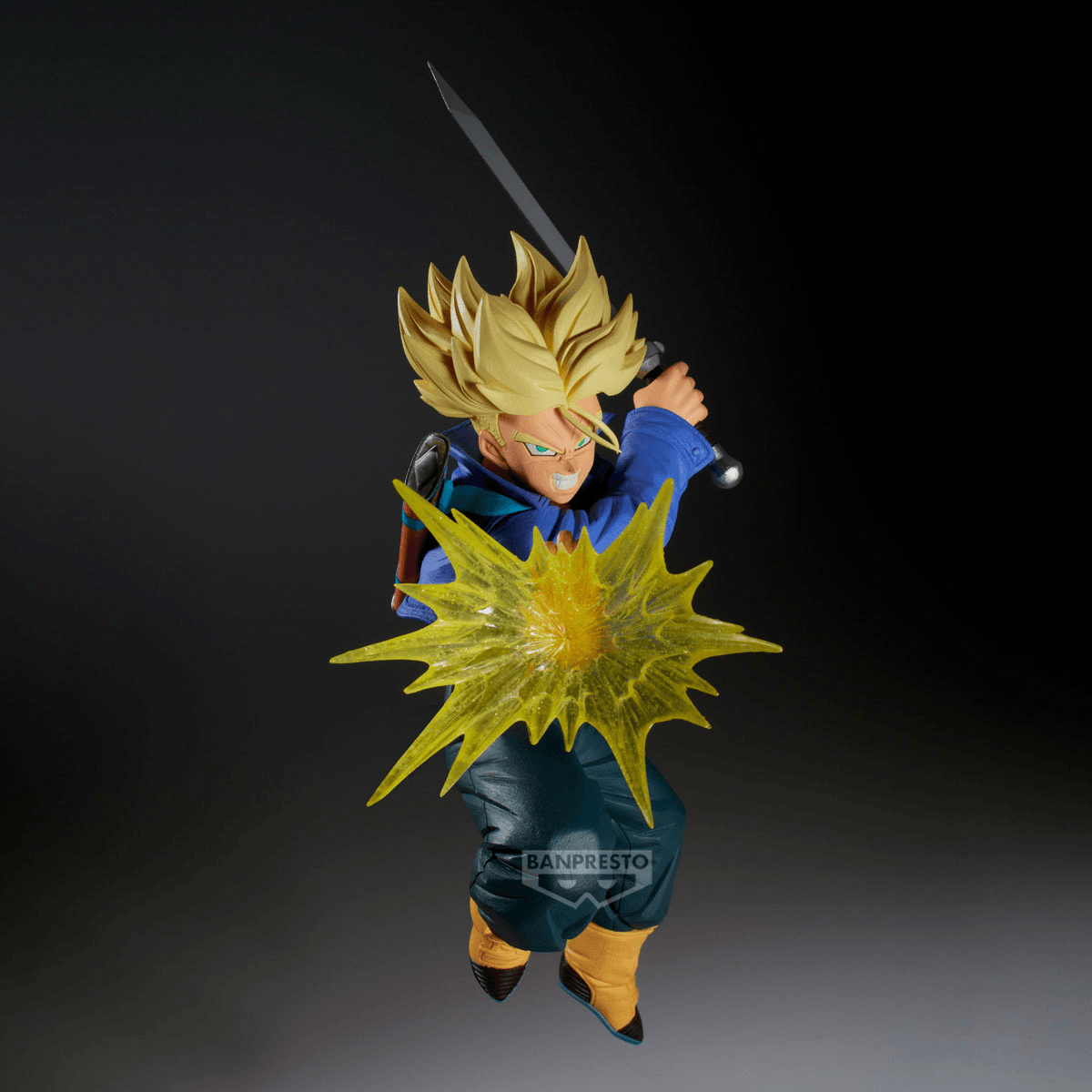 Bandai Hobby - Dragon Ball Z GxMateria Trunks - Banpresto Collectible Dragon Ball Super Figure